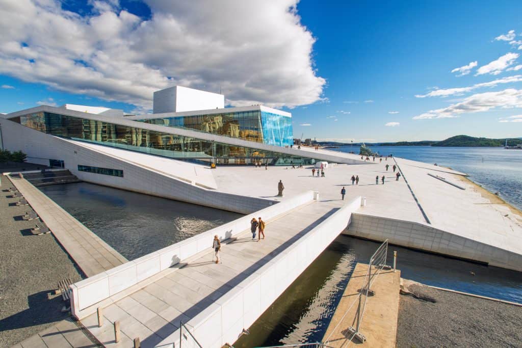 Uitzicht op het Operagebouw in Oslo, Noorwegen
